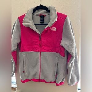 Big Kids’ Denali Jacket Pink & Gray The North Face